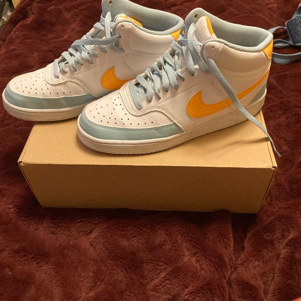 Nike Court Vision Mid NN. Men Size 8.5 - Picture 2 of 10